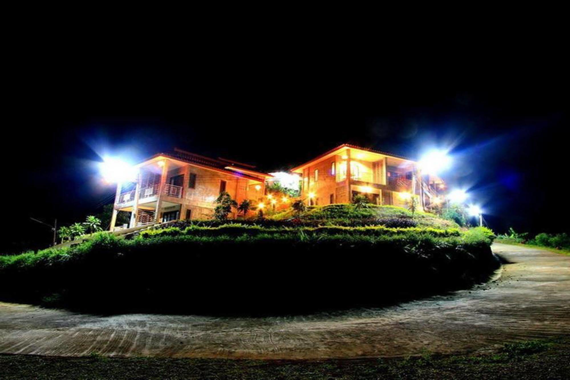 Phumektawan Resort Mae Salong Exterior foto